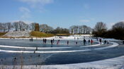 Ijsbaan in Woudrichem van VVV Biesboschlinie