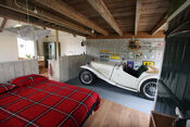 B&B Drive Inn garage van VVV Biesboschlinie