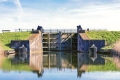 Sluis bij Fort Bakkerskil van VVV Biesboschlinie