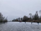 Schaatsen op Bakkerskil van VVV Biesboschlinie