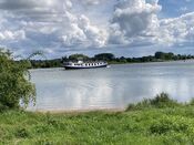 Wiljo Rondvaart op Afgedamde Maas van VVV Biesboschlinie