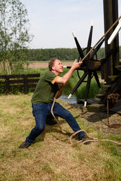 Molenaar Zandwijkse molen van VVV Biesboschlinie