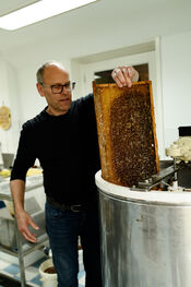 The Honeybin van VVV Biesboschlinie