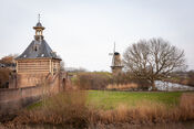 Dalempoort en Molen 'De Hoop', Gorinchem van VVV Biesboschlinie