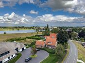 Hoge Maasdijk in Veen van VVV Biesboschlinie