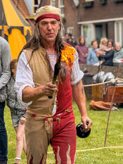 Vuurspuwer - Middeleeuwse Streekmarkt Woudrichem van VVV Biesboschlinie