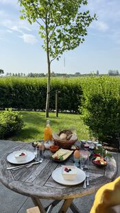 Ontbijten in de polder van VVV Biesboschlinie